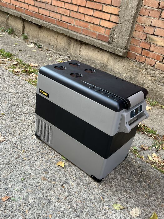 Нов 55L Компресорен фризер и хладилник за кола, охлажда до -20°C, 12/24V + 220V, Bluetooth, за каравана бус къмпинг и риболов, нов
