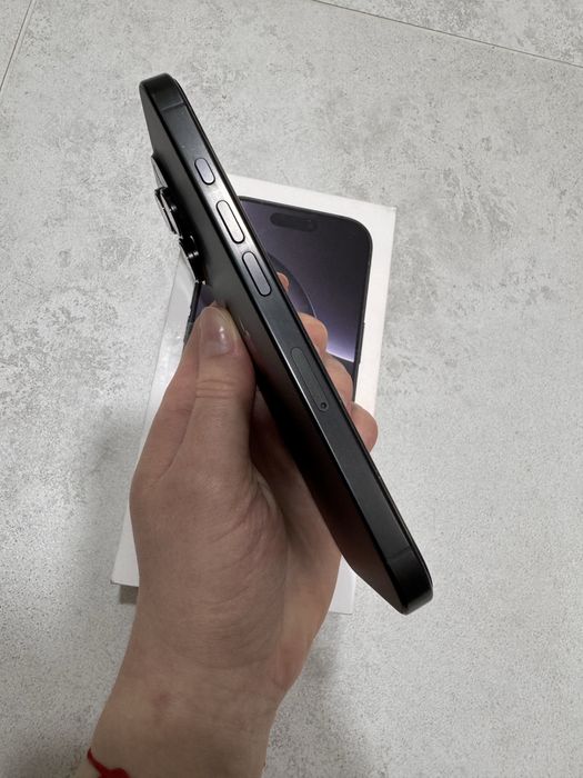 Продавам Iphone 16 pro 128!!!