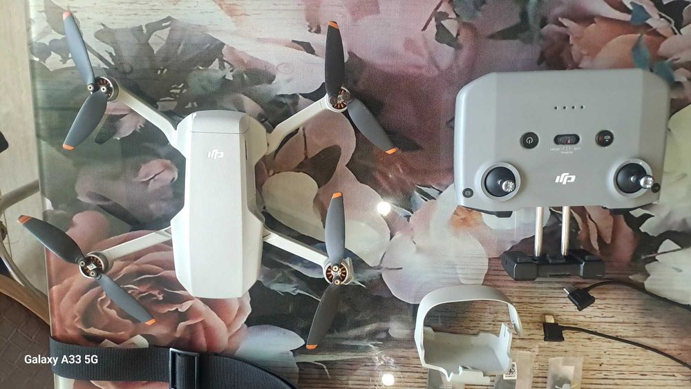 Дрон Dji mini 2 se combo