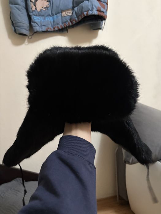 Ушанка от естествен заешки косъм.