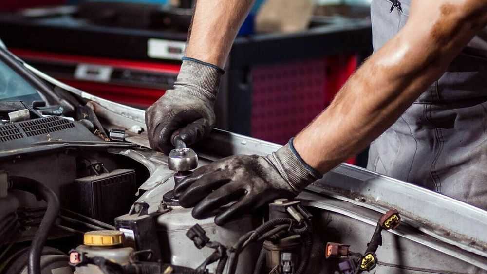 Мелкосрочный ремонт автомобилей в сто