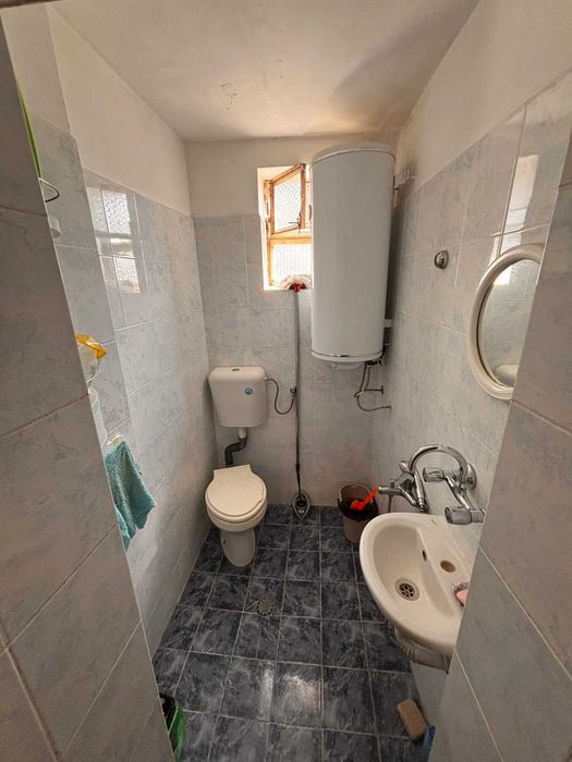 Продава се Къща в София, Център - 57 кв.м за 1141 €/кв.м - Снимка #4