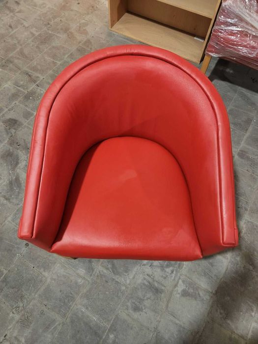 Червен кожен фотьойл/стол 16бр.
