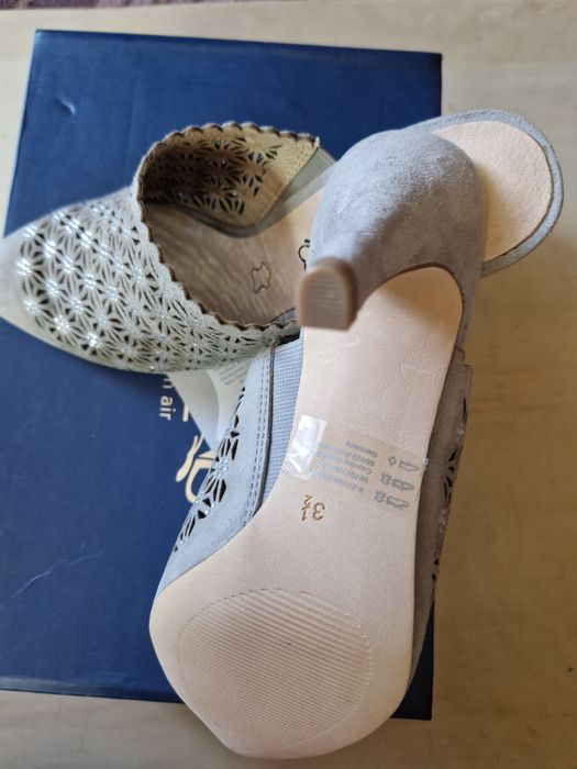 Продам  новые туфли