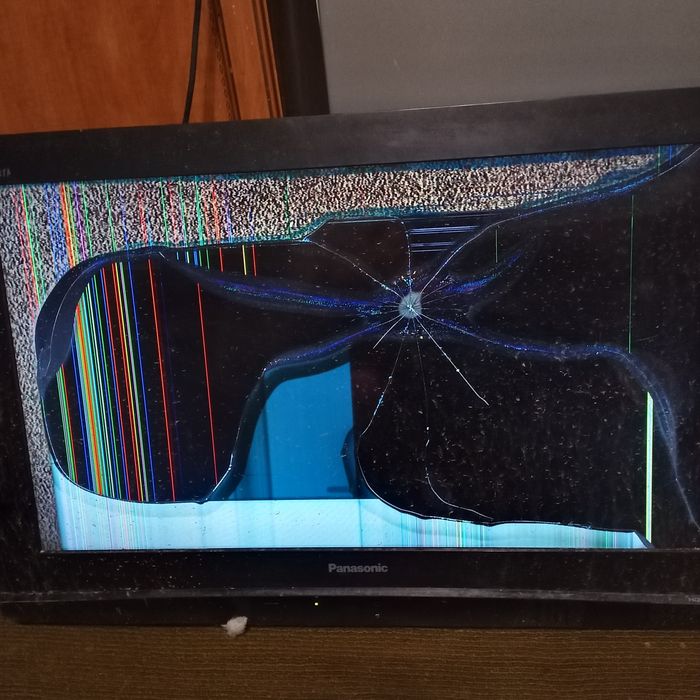 Телевизор на запчасти