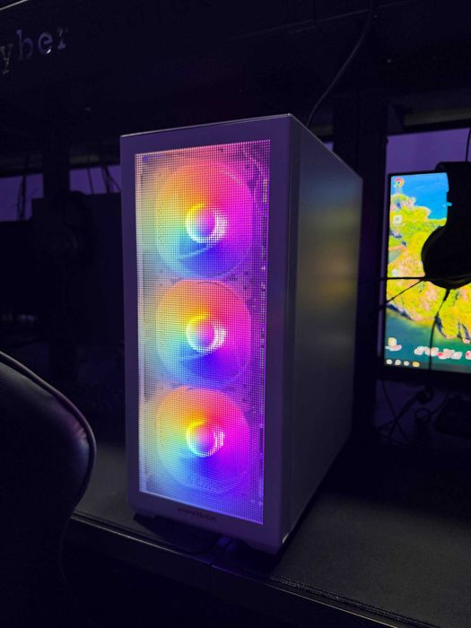 Игровой кейс i5-9500 / 32Gb DDR4 / Gigabyte Z390 / RX580 / EVGA 1000W