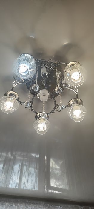 Продам люстру ( хром)