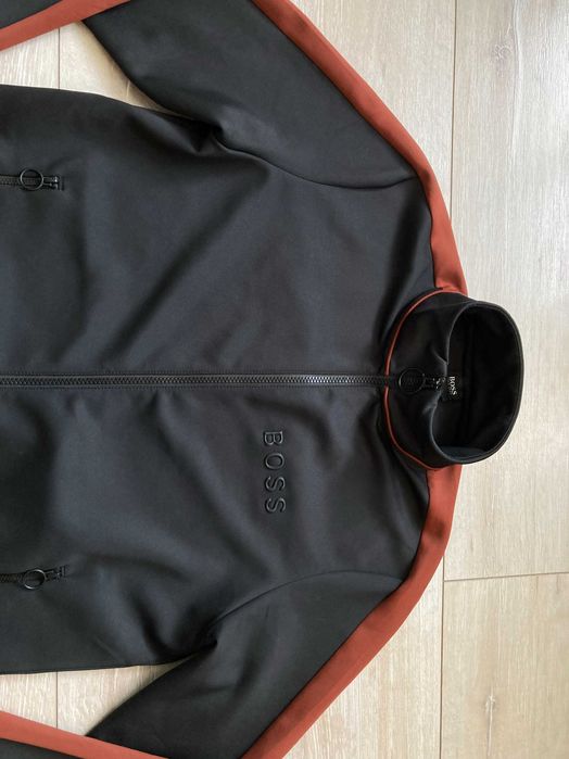 Hugo Boss Sommers 44 мъжко черно горнище горница размер S