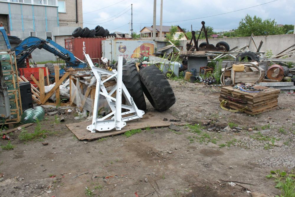 Сдам Территорию 550 м2.