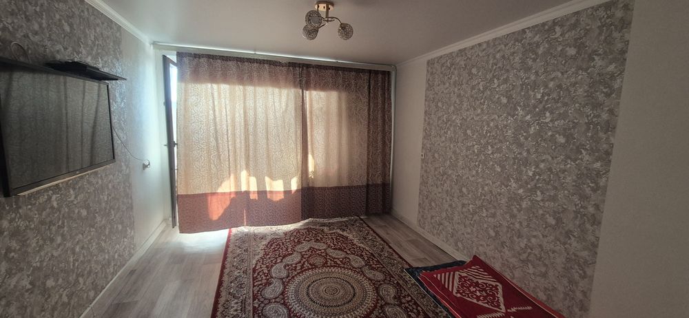 Продам 5 комнатную квартиру