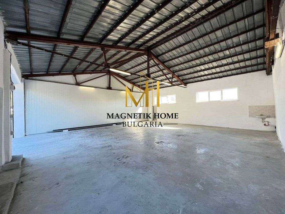 Отлична складова база след основен ремонт с голямо лице в с. Просеник