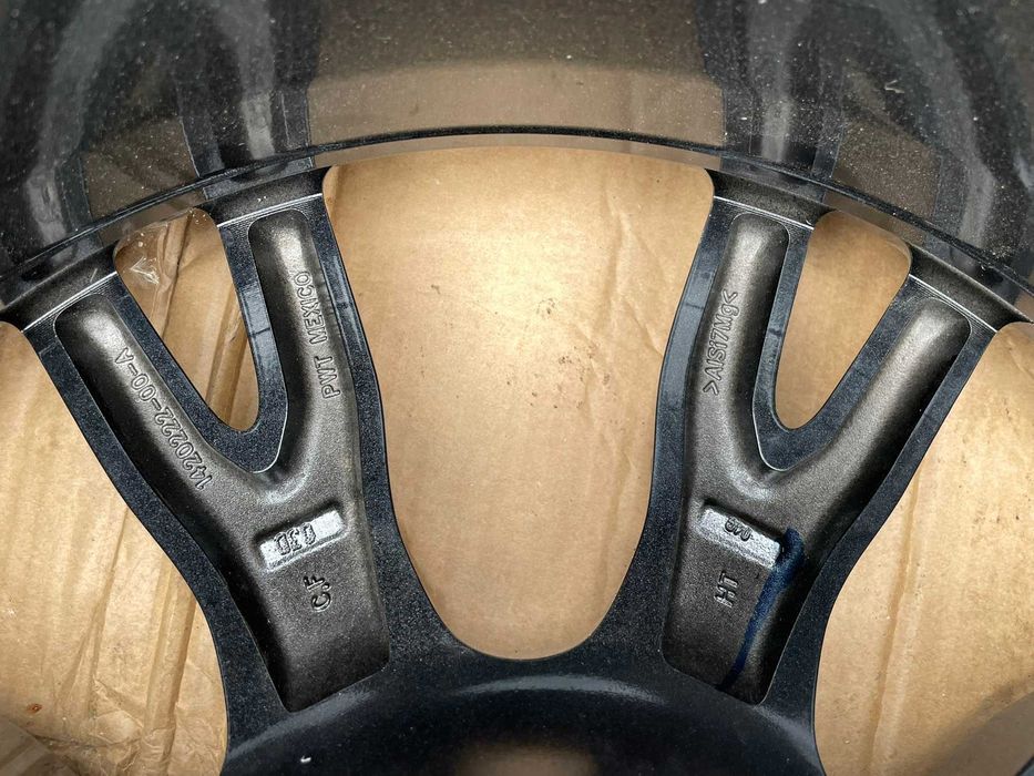 19 цола Джанта 5х120 TESLA S model 10,5J et45 Тесла модел S Единичка