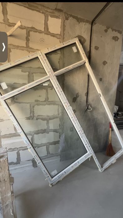 Рама оконная с дверью