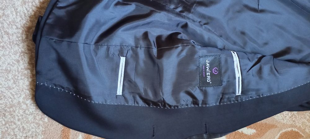 Классический костьюм