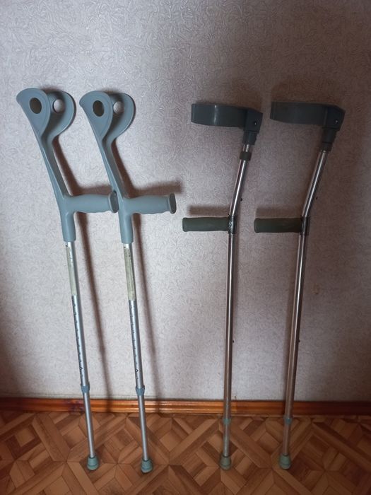 Костыли подлокотные пара 7000. Есть аренда 3000 месяц.