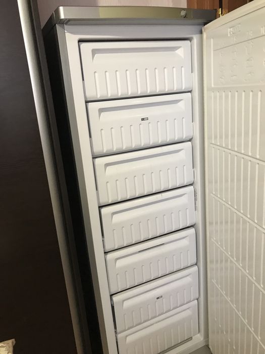 Морозильнпя камера , 7 секций