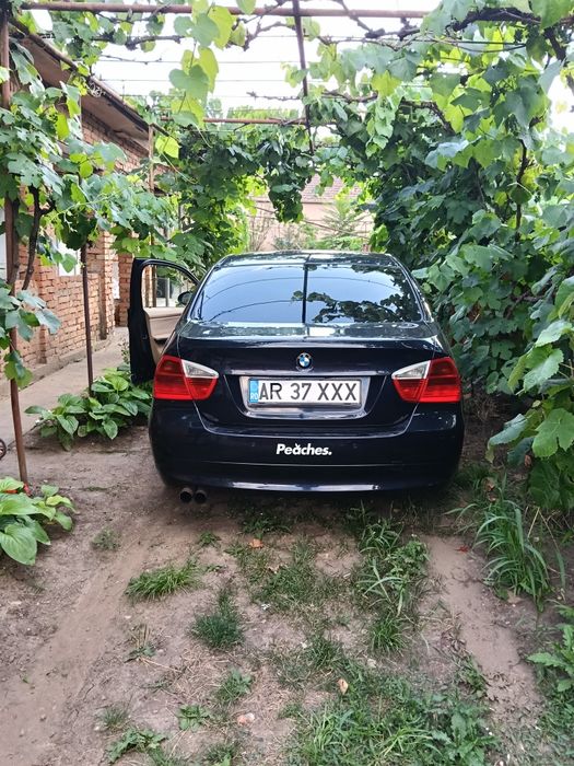 BMW 3 Series 2005 — imagine 4
