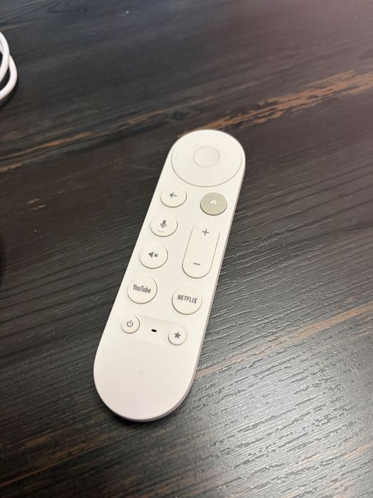 Google TV Streamer 4K, 32GB — отличен, неизползван
