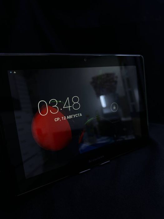 lenovo планшет.