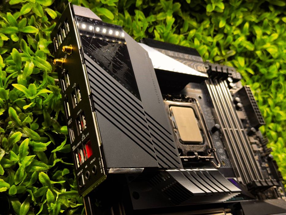 Комплект AORUS Z690 ULTRA + i7 12700K