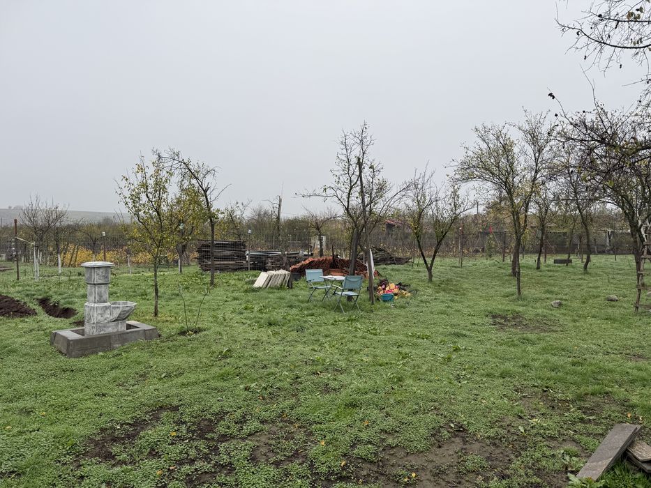 Vand Teren Intravilan Varvorul de jos Dobromira