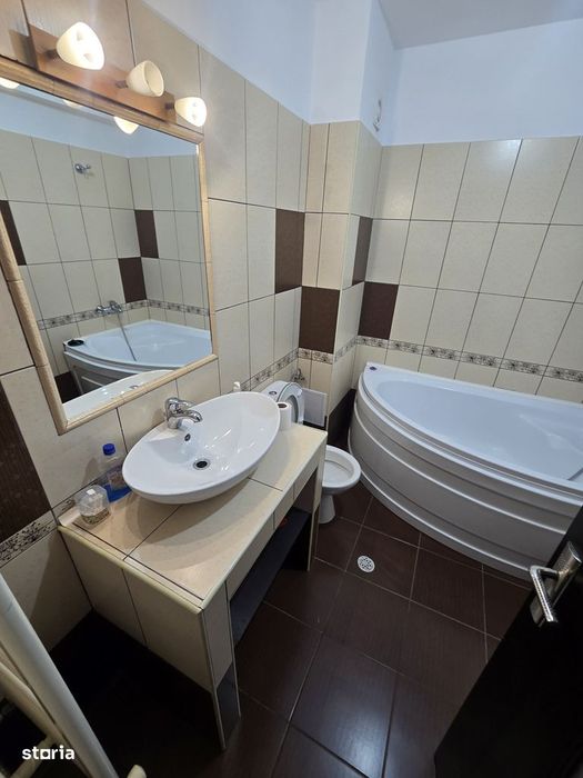 De închiriat Apartament 1 cameră Bucătărie separată Calea Baciului