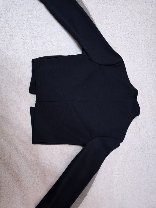 Продавам мини жакет марка Quiz