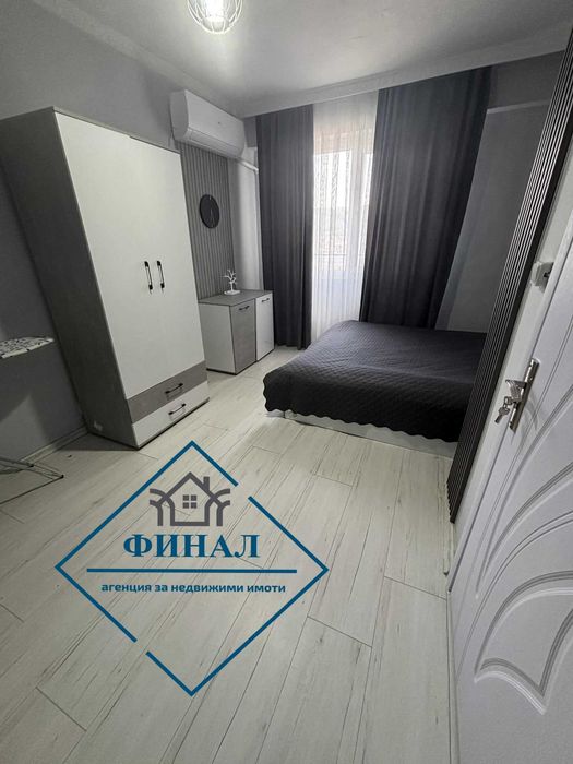 Тристаен апартамент в кв. Боян Българанов