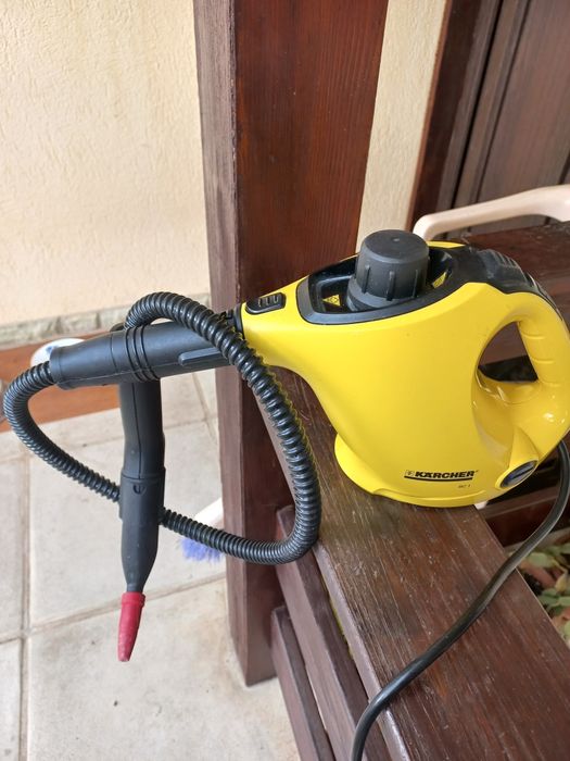Aparat de curatat cu abur Karcher