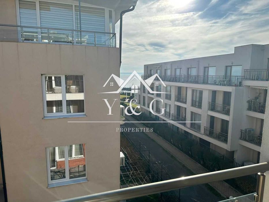 Продава се Двустаен апартамент в Бургас, Сарафово - 79 кв.м за 1828 €/кв.м - Снимка #3