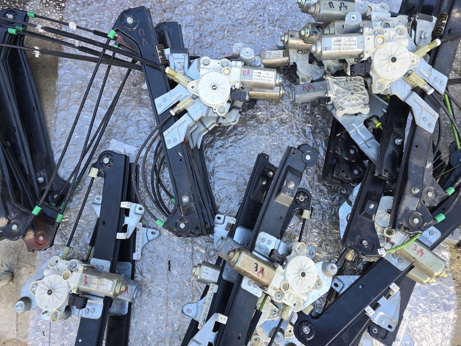 Стъклоповдигачи Saab 93  2003-2010