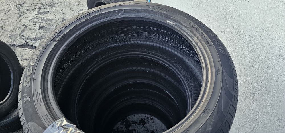 255 45 R 19 Pirelli vară
