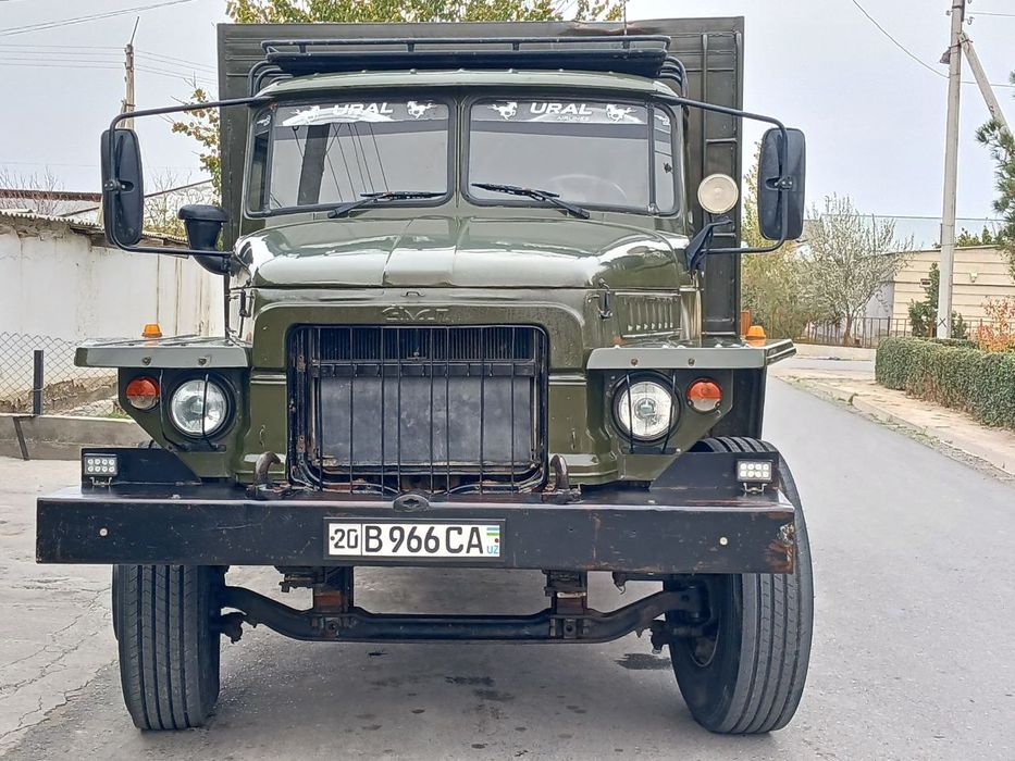 Ural 375 sotiladi