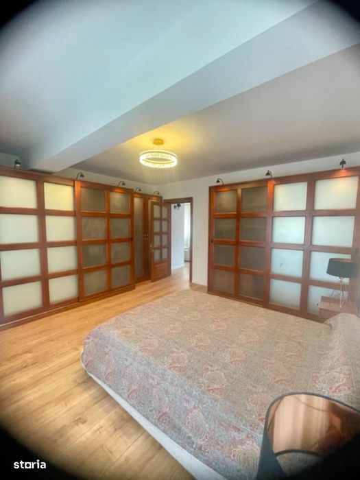 Vila 4 camere || Cambridge School