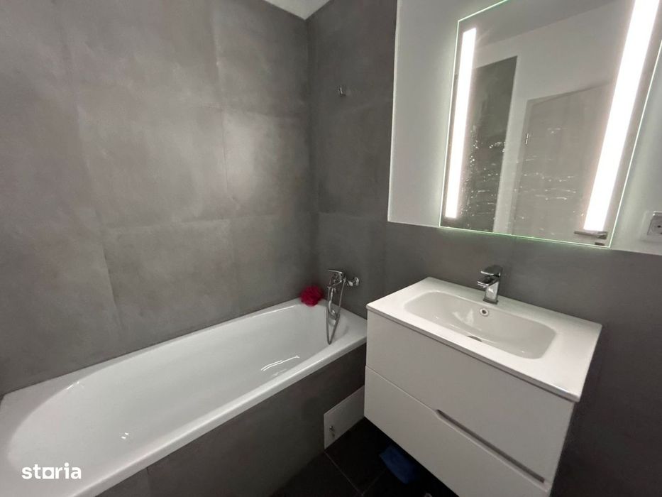 Apartamet 2 camere , Blocurile Albe EROILOR.
