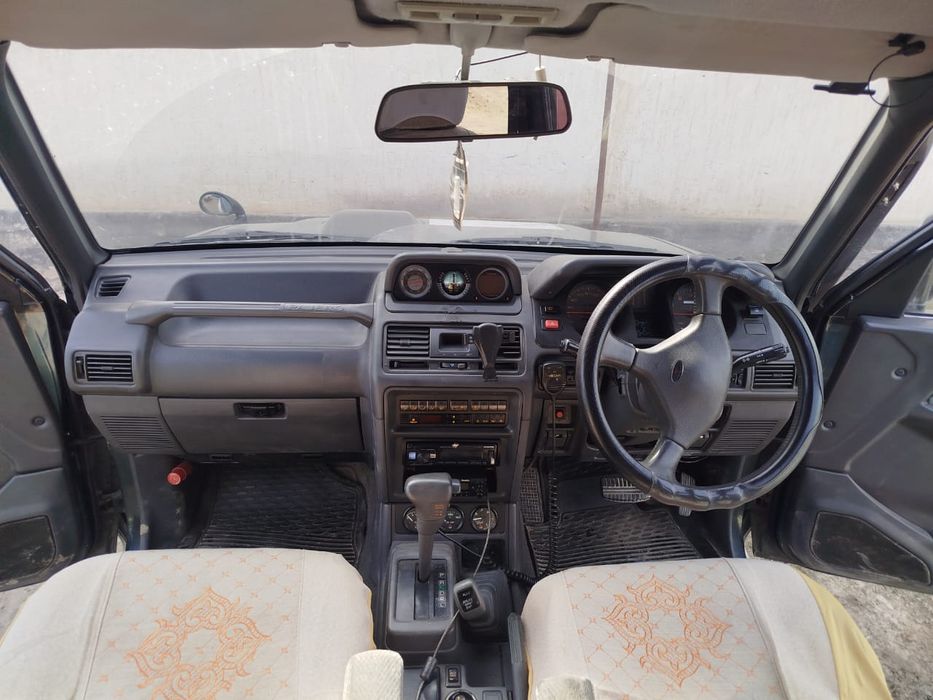 Машина Mitsubishi pajero intercooler turbo