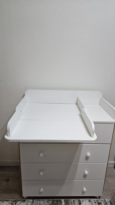 Комод с пеленальным столиком