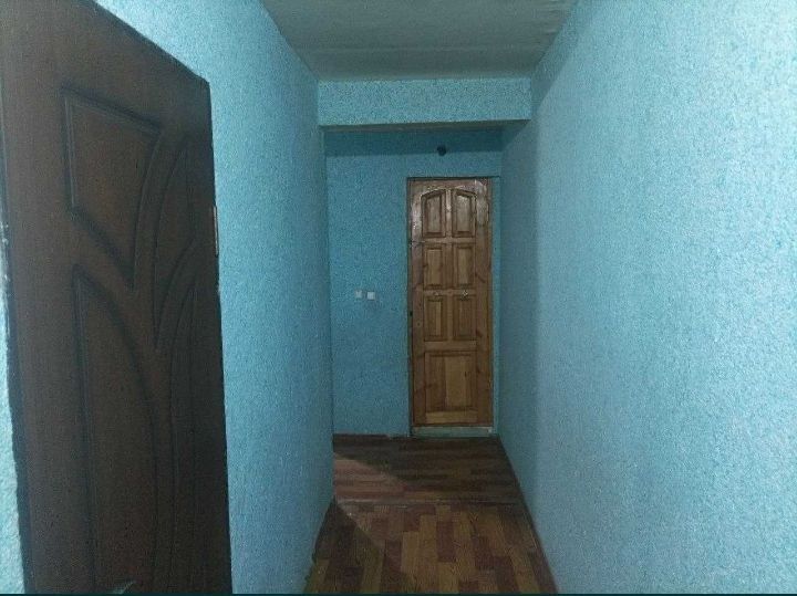 Срочно продаётся 2/1/2 Рохат круг 5 бекат