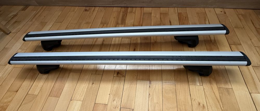 Bare Thule WingBar Evo 118 folosite pe a VW Passat B7 Alltrack
