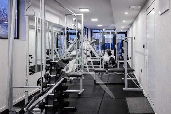 Четиристаен апартамент в района на Галата- 161072