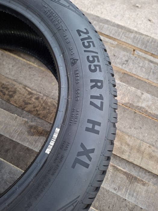 1бр. Нова 215/55/17 Continental All Season Contact