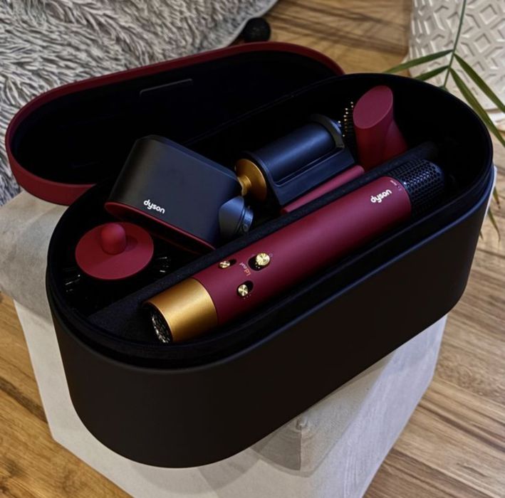 Fen Dyson HS08 Red Velvet