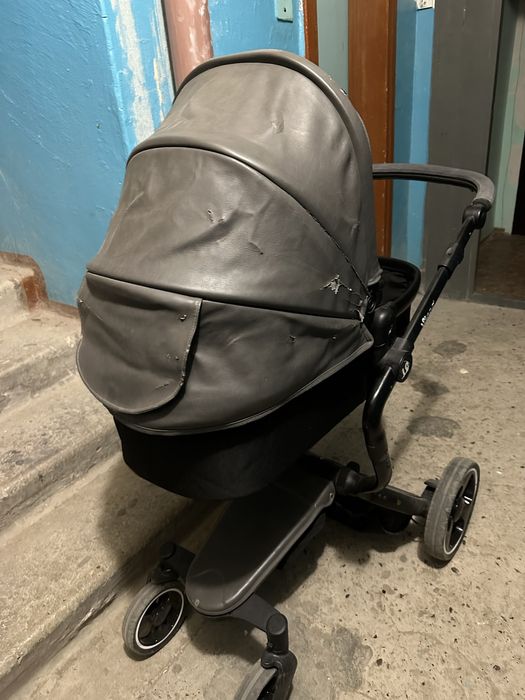 Коляска 2 в 1 люлька и прогулочная
