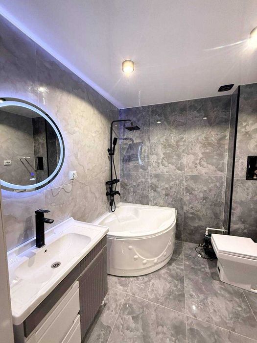 Продаётся 3х квартира на 4 этаж орр 5-МИКР