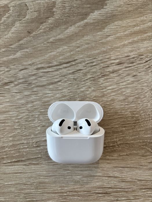 AirPods 4 ANC(Active Noise Cancellation)