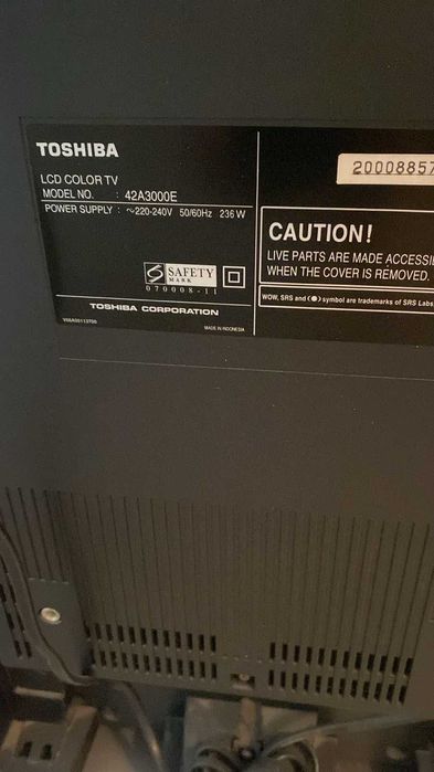 Телевизор Toshiba 42 дюйма LCD