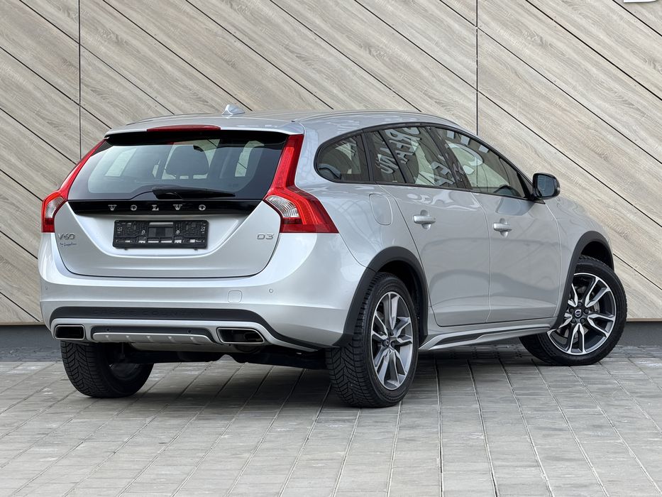 Volvo V60 Cross Country 2.0d