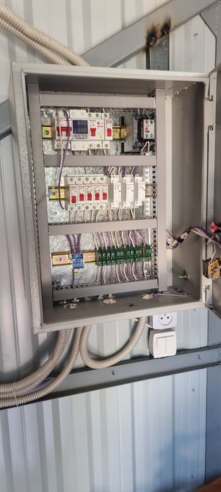 Услуги Элэктирик монтаж установка Аварийная замена ремонт