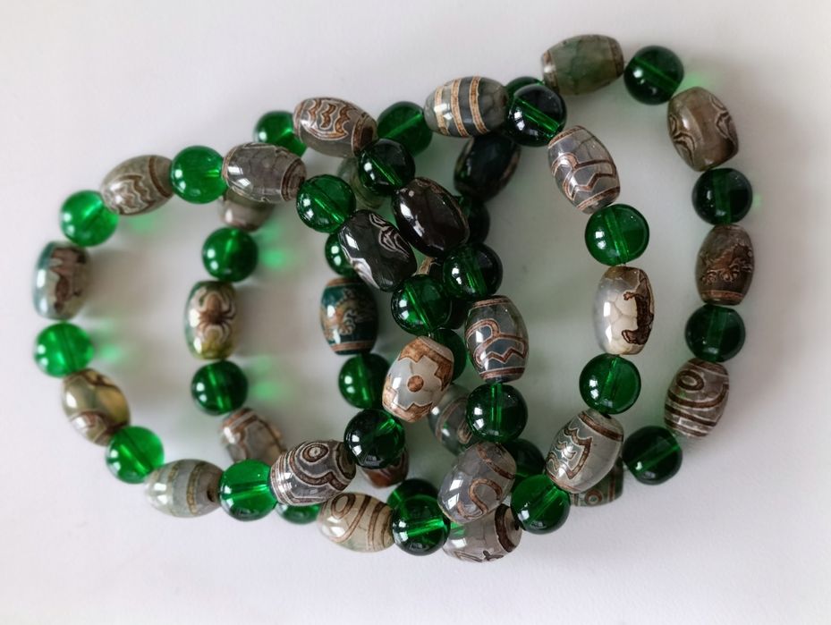 Браслет с бусиной Дзи