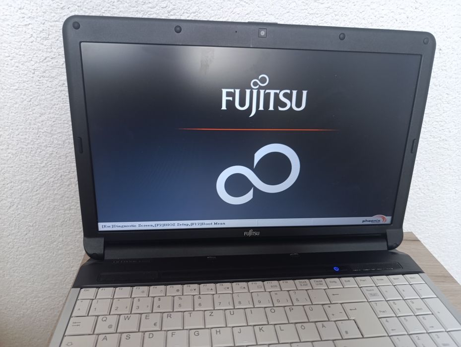 fujitsu lifebook • Anunturi gratuite • OLX.ro